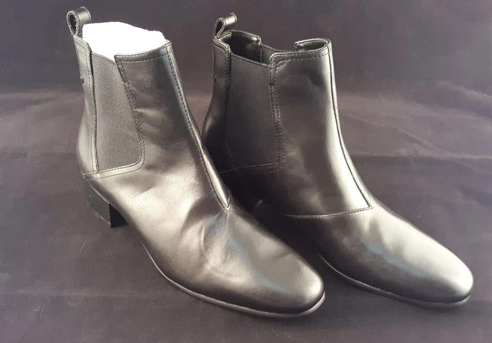 Botas al tobillo H by Halston Alison de cuero corneado para mujer 7 M negras Foto 2 de 4