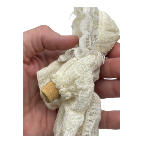 Vintage Primitive Folk Art Wood Clothes Pin Doll Handcrafted Baby Bonnet Gown - Picture 5 of 14