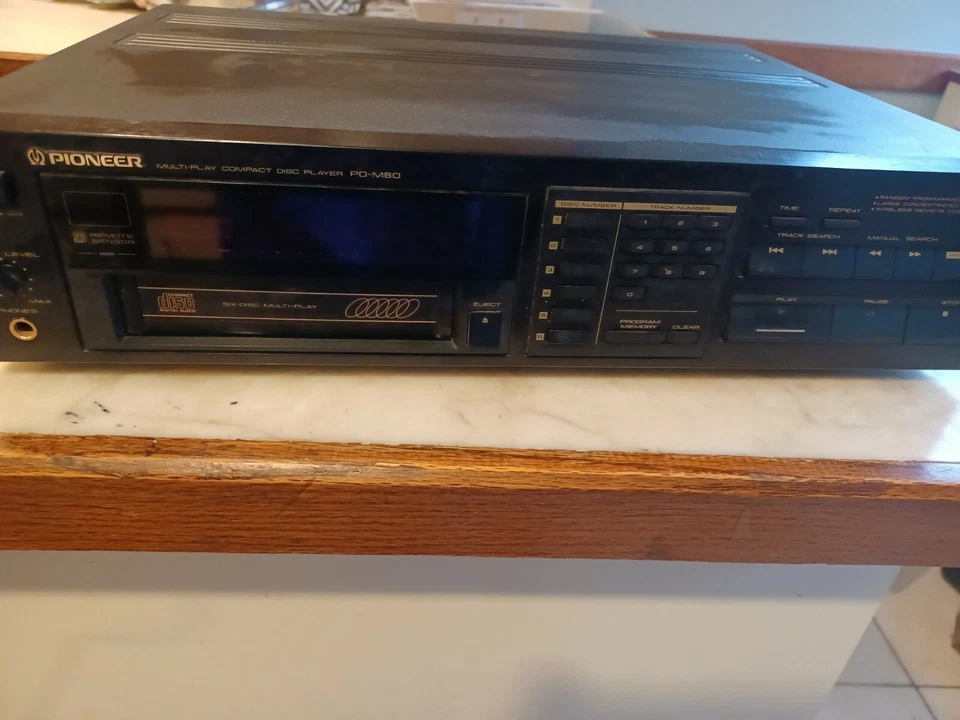 Reproductor de discos compactos multiplay Pioneer PD-M60 Foto 3 de 4