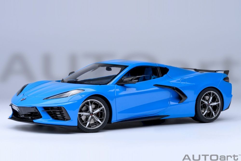 AUTOart 71281 1:18 Chevrolet Corvette C8 Stingray Z51 (rapid blue) 2020 (composi