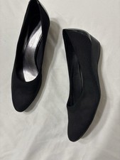 Circa Joan And David Black Wedge Dress Flat Women  s 8.5
