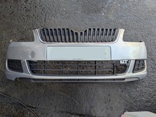 10-14 MK2 5J SKODA FABIA FACELIFT FRONT BUMPER & GRILLS BRILLIANT SILVER LA7W
