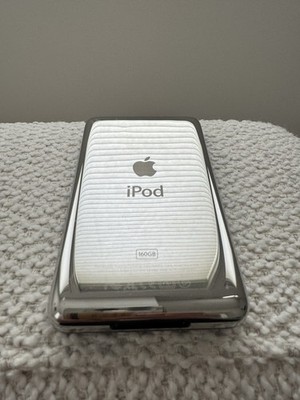 Apple iPod classic 7th Generation 160GB MC297J/A New Battery Good