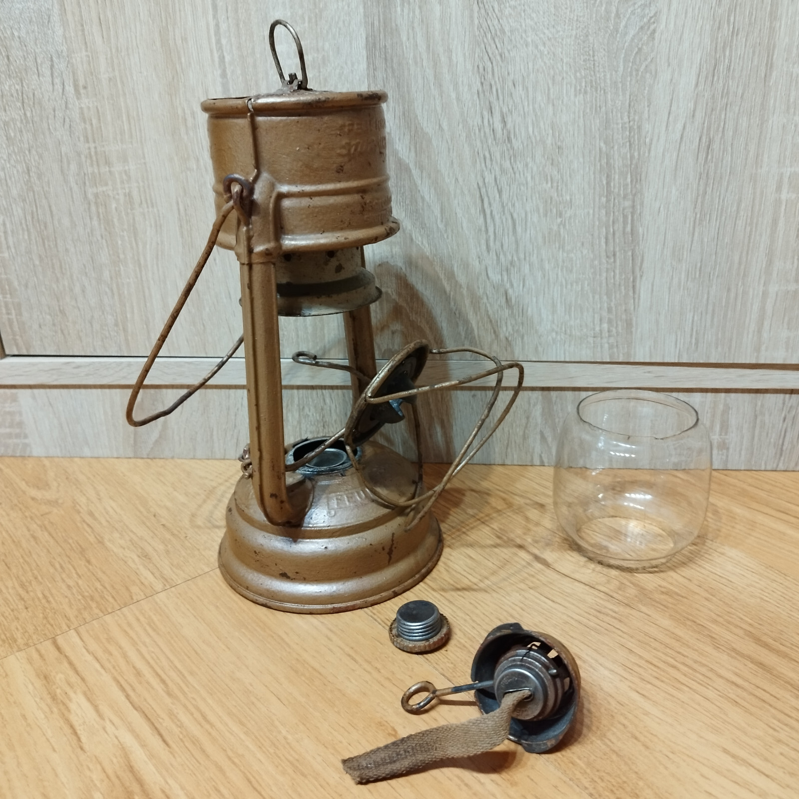 Old kerosene lantern Feuerhand 276 BABY special STURMKAPPE W.Germany  Retr Lamp 