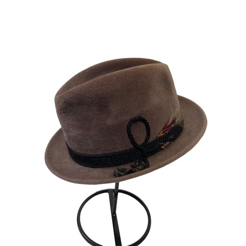 Vintage Style Velvet Cloche Hat, 1920s Bucket Fedora with  display picture 1