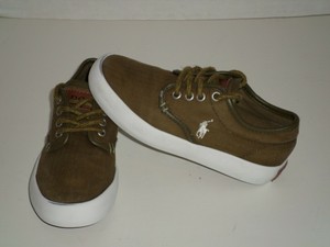 olive green polo shoes