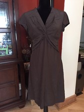 Banana Republic Dress Size 6 Brown 100% Silk NWT