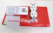LEGRAND BOX OF 10, 20A 125V COMMERCIAL GRADE TAMPER-RESISTANT DUPLEX RECEPTACLE
