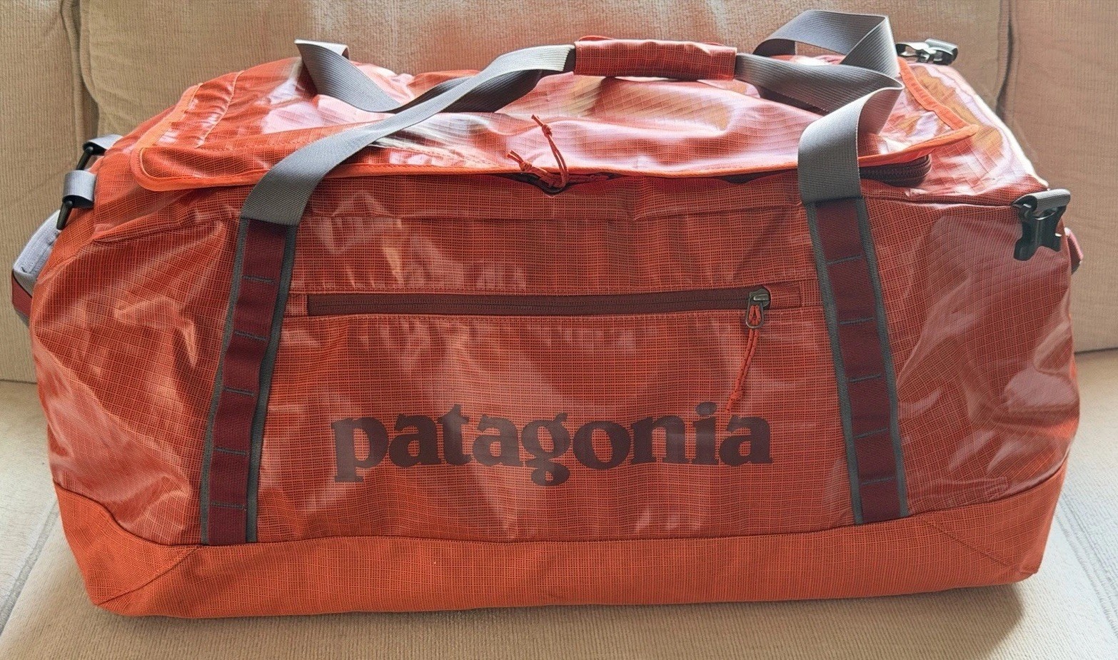 Bolso de Lona Patagonia Agujero Negro 90L Naranja