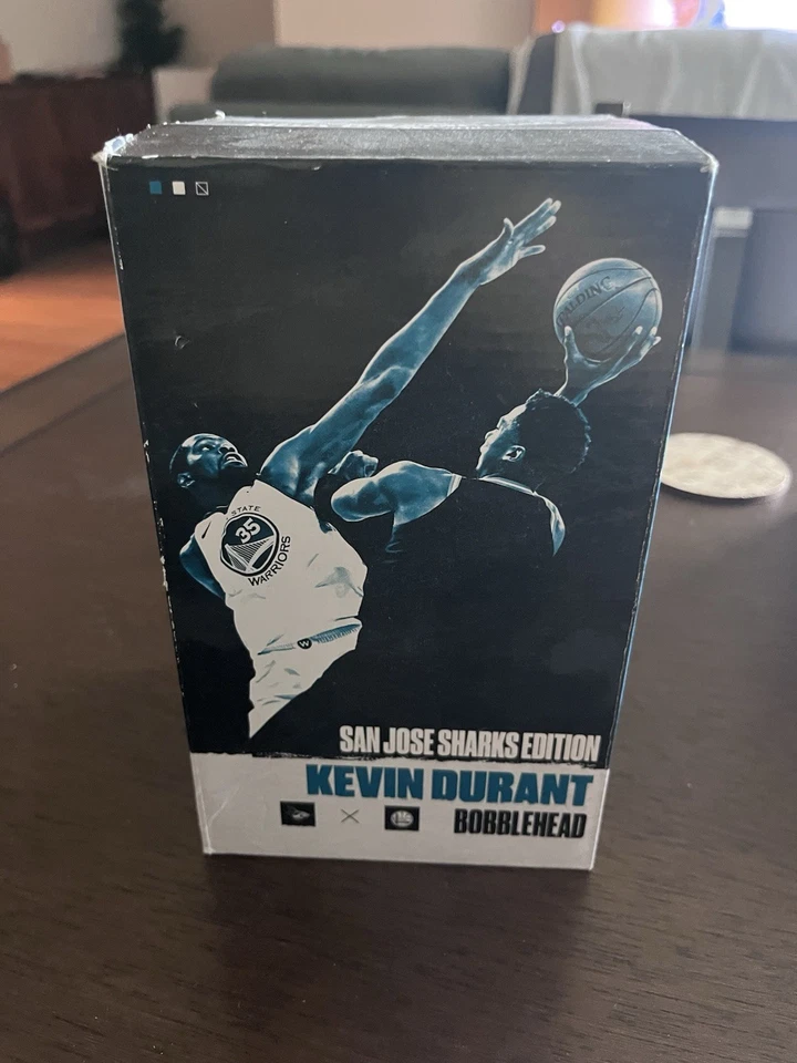 Golden State Warriors Kevin Durant Bobblehead San Jose Sharks Edition SGA Foto 2 de 4