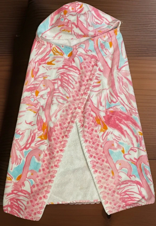 Lilly Pulitzer x Pottery Barn Kids Hooded Towel Flamingo 23" x 32" Beach Cotton - Image 3 of 4