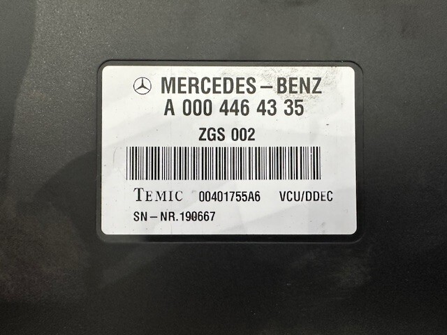 Benz専用! OEM Mercedes Benz Cab Control Module VCU A0004464335 | eBay