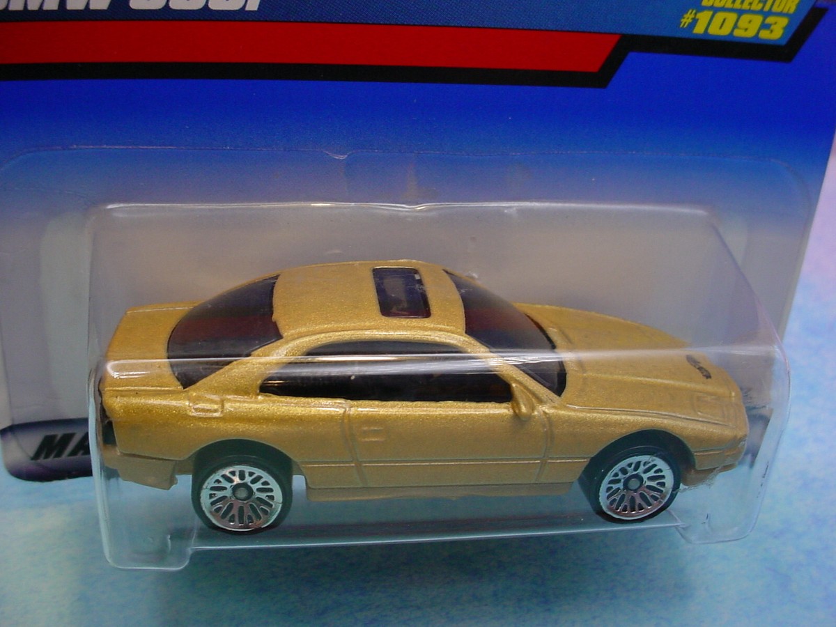 1999 Hot Wheels BMW 850i #1093 🚙 metallic gold; chrome lace wire