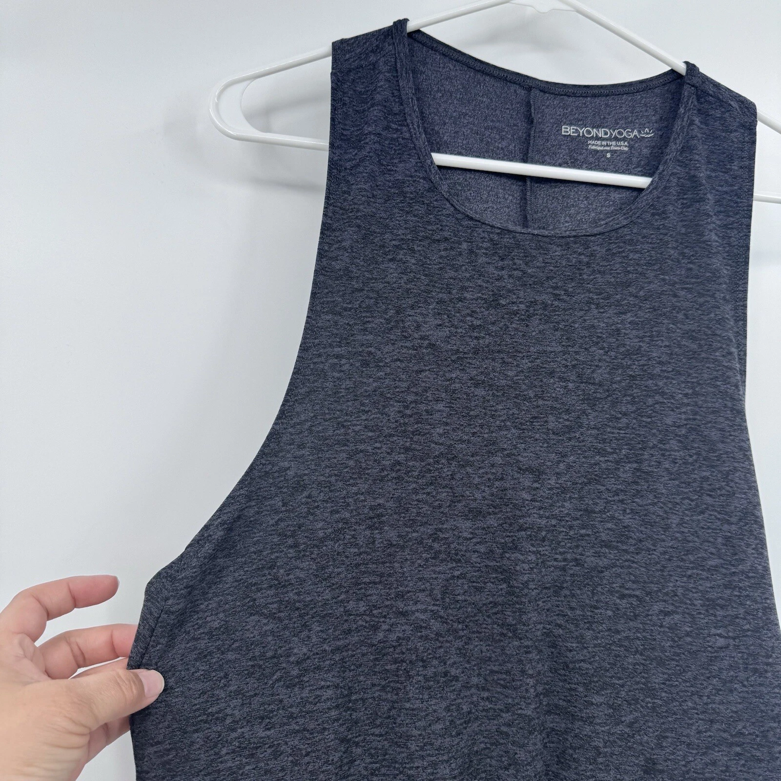 beyond-yoga heather criss cross racerback workout gym tank-top