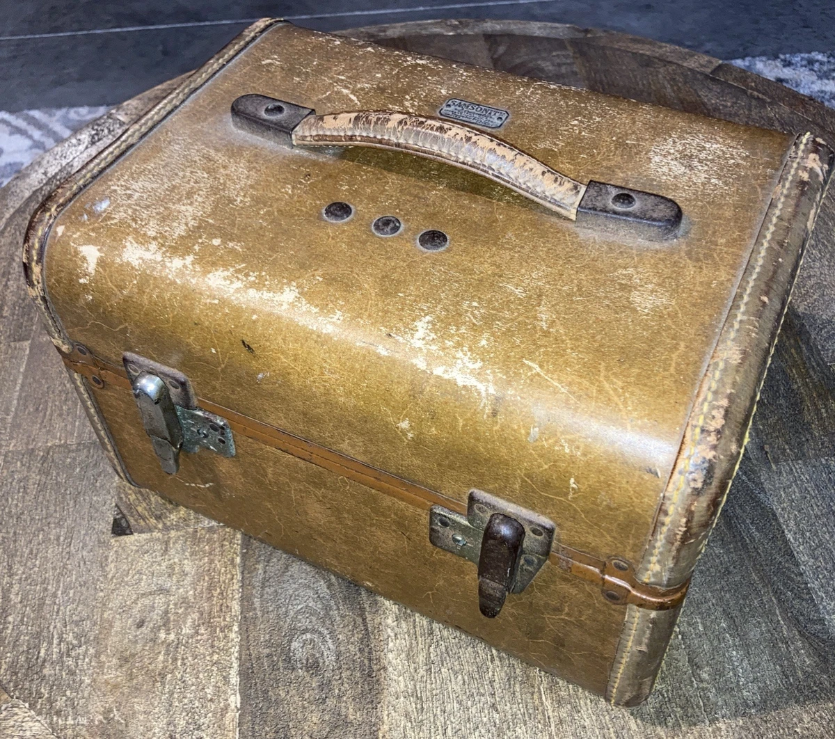 Brown 1950s Vintage Suitcases Travel Accessories Just Listed 2026