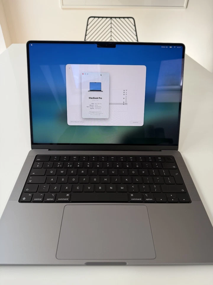 Apple MacBook Pro 14" M1 Pro · 16GB · 2TB, photo 1 of 5