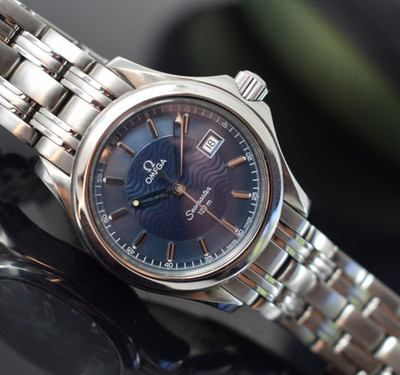 Omega Seamaster Damenuhr Generic Box Papiere 1 Jahr GT 28mm Uhr Modell 2571.81