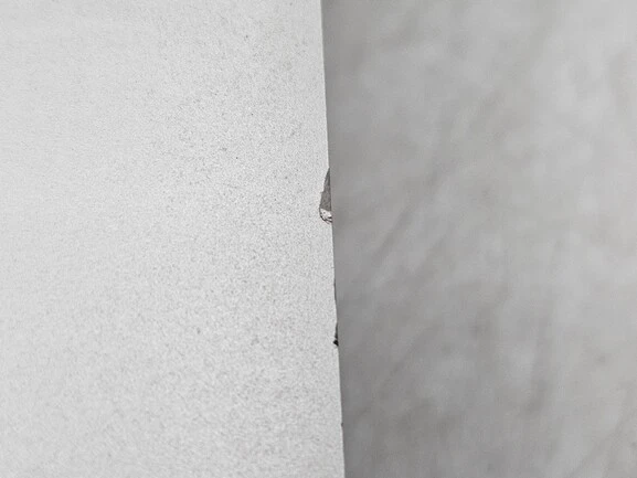 Apple MacBook Pro A1398 15" LCD Screen Assembly  - Image 3 of 4