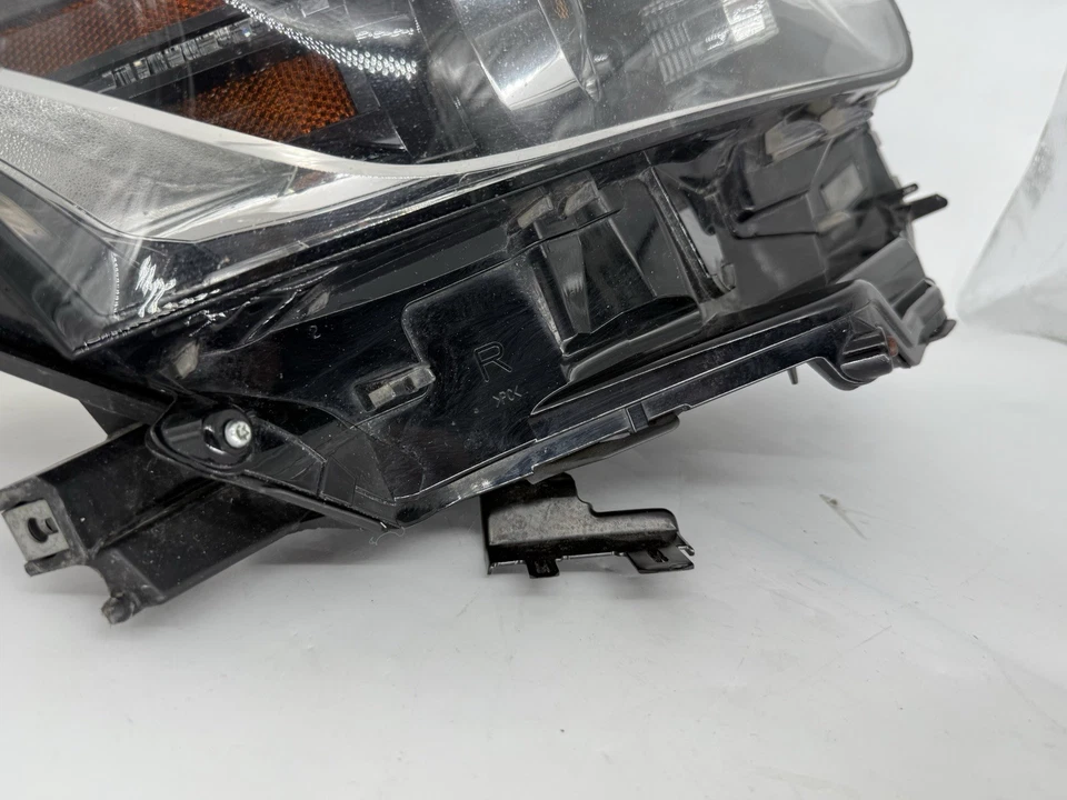 Faro LED lateral derecho para pasajero Lexus IS300 IS350 2017 2018 2019 2020 OEM Foto 4 de 4