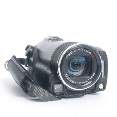 Canon VIXIA HF20 (32 GB) High Definition Flash Media Camcorder - Tested