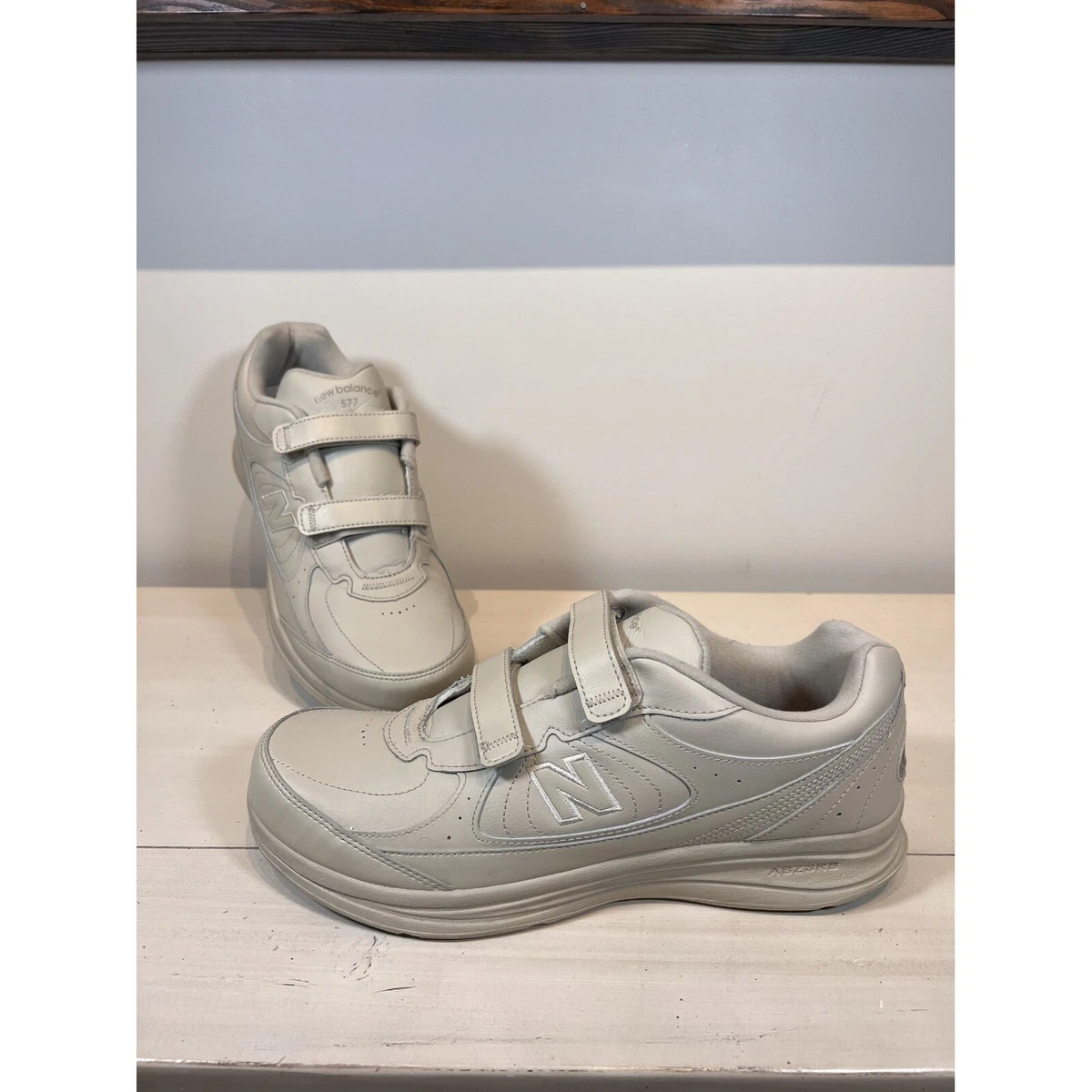 New Balance 577 Abzorb Bone Leather Strap Walking Shoe Mens Sz 12 EE Hook Loop New Balance WW577 Hook and Loop SKU: 7729846 - YouTube main image 2