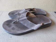 Men's Chaco Leather Thong  sandals,   M 7  (P423)