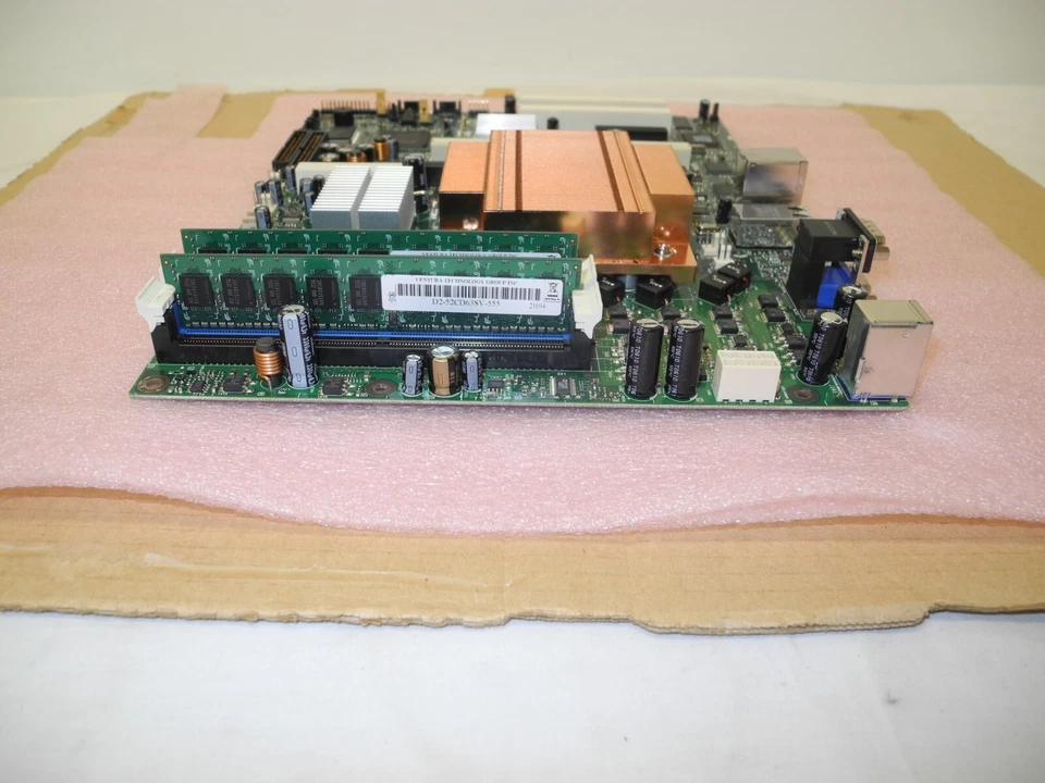 NEW INTEL D13543-403 LGA775 ENTRY SERVER MOTHERBOARD CELERON CPU/HEATSINK 1GB - Image 3 of 4