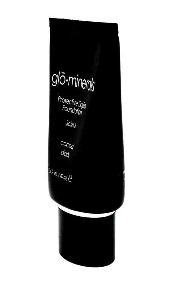 Glo Minerals Oil Free Protective Liquid Foundation (Cocoa Dark) 1.4 oz / 40 ml - Image 2 of 4