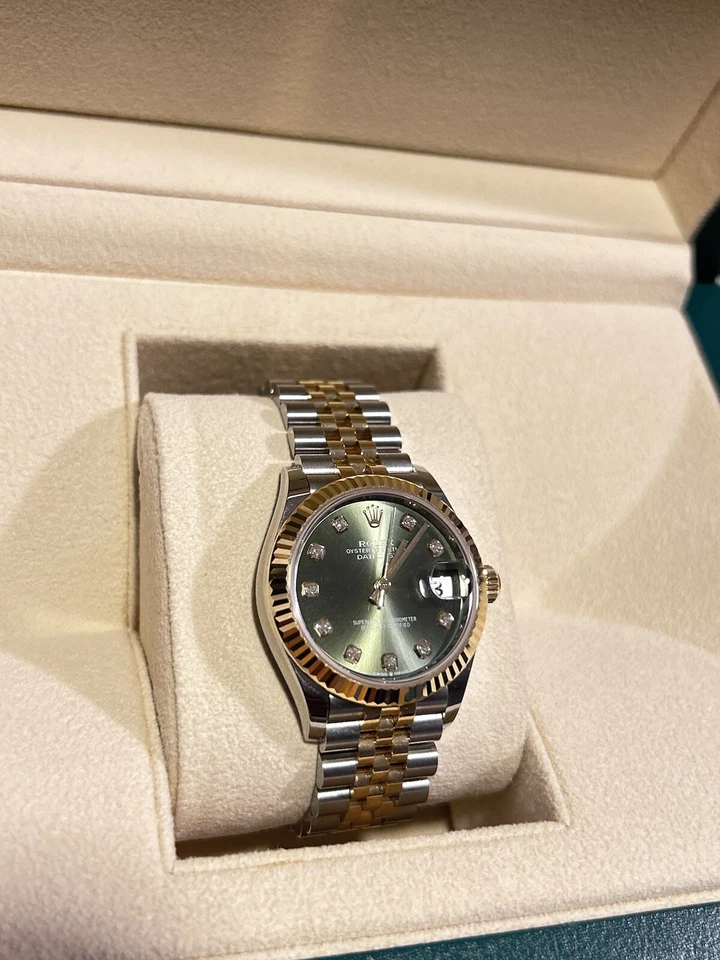 Rolex Datejust 31mm 18k Yellow Gold - Image 2 of 4