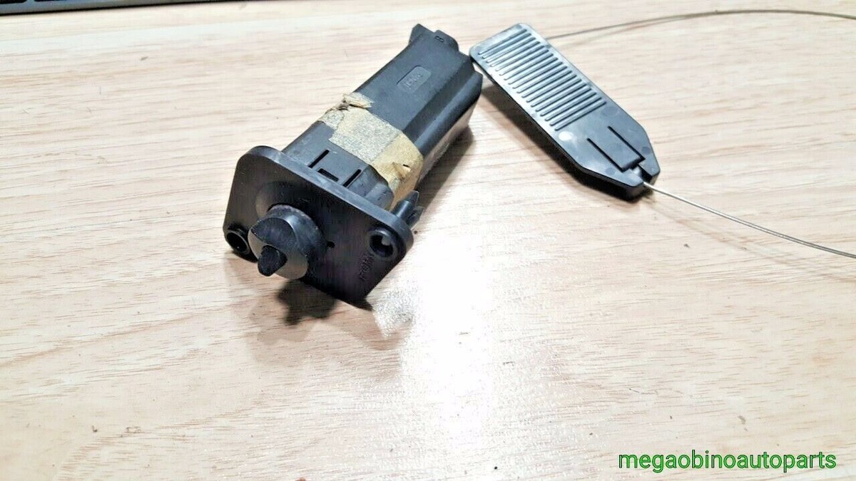 GM Fuel Gas Door-Release Actuator 25682874 5044678 25650078 oem