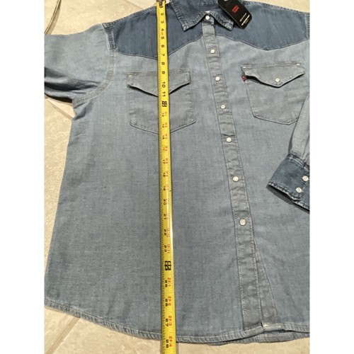 Levi's Womens Large The Western Shirt Oversized Pearl Snap Two Tone Denim NEW - Picture 3 of 8