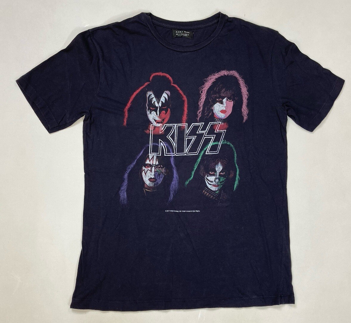 Zara Kiss Dynasty Tour 1979 Graphic T-shirt Men Small Black Short