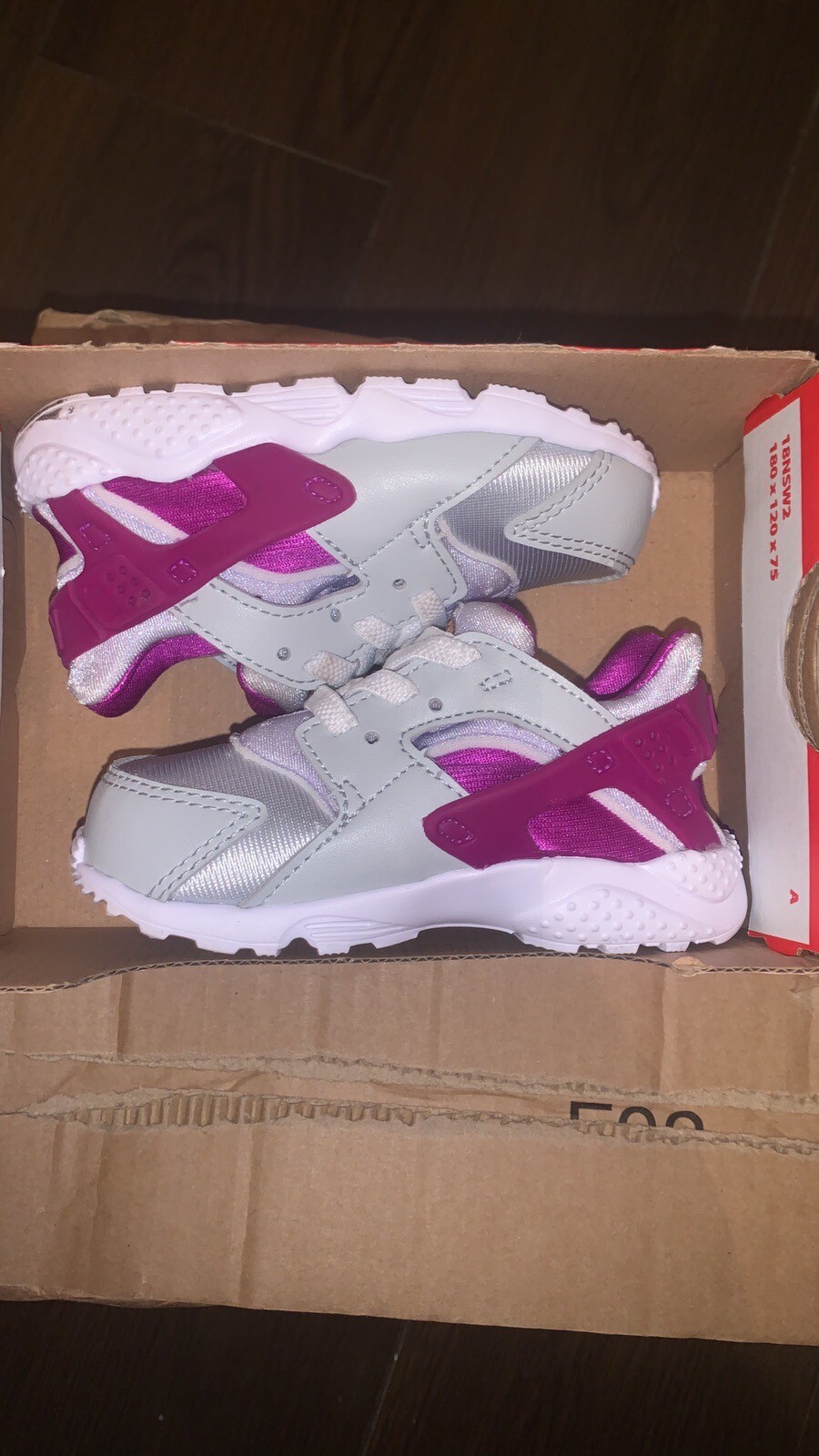 Nike Huarache Run TD Pure Platinum Vivid Purple Size 6C Near DS Box