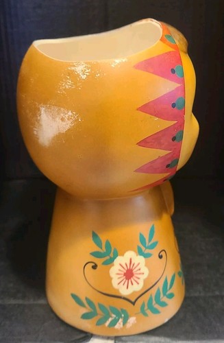 Vintage Colorful Chalkware Peasant Girl Planter - 第 5/13 張圖片