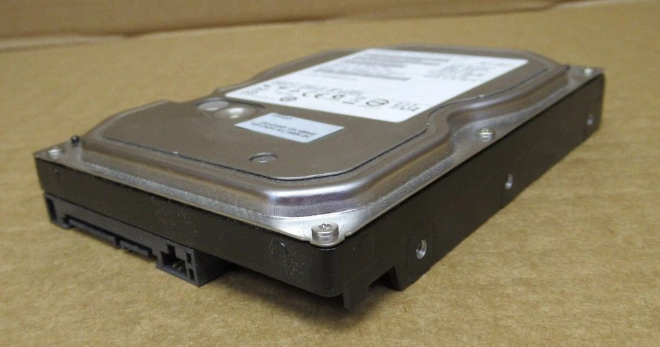 Hitachi Deskstar Internal Hardrive HDS721050CLA662 500GB 16MB SATA 6.0Gb/s 3.5" - Image 4 of 4