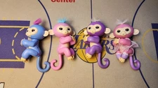 WowWee Fingerlings MONKEY 5" Electronic Toy Set of 4 and Mint.