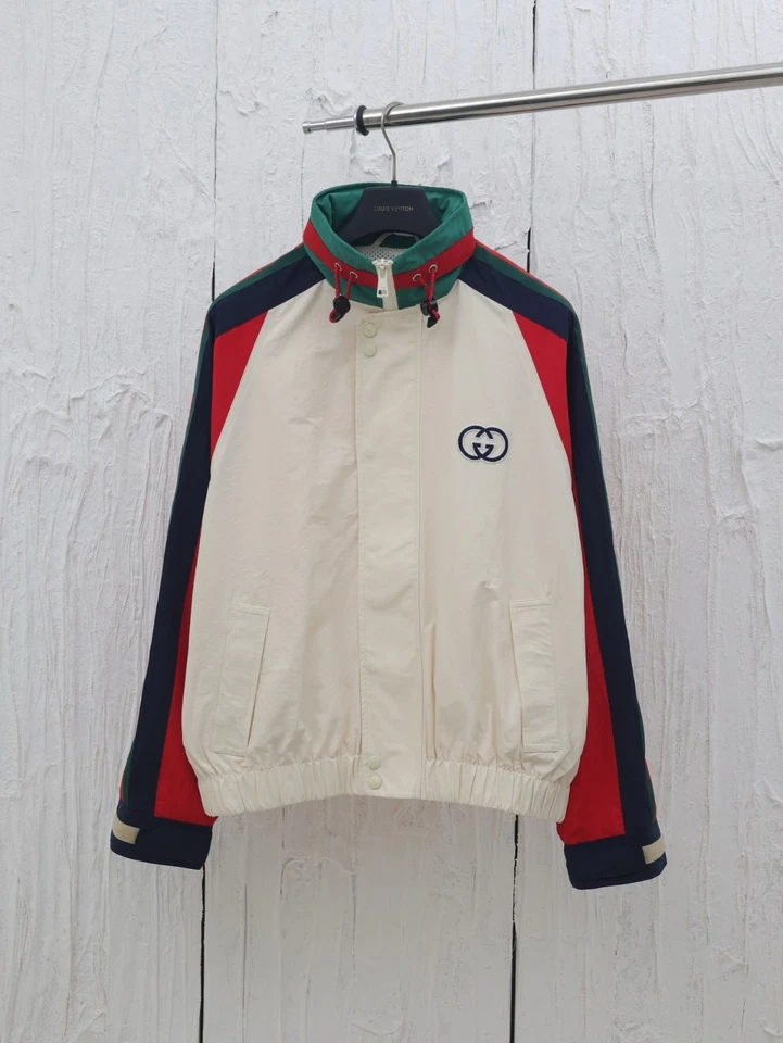 Chaqueta deportiva Gucci para hombre (GRANDE) Foto 2 de 4