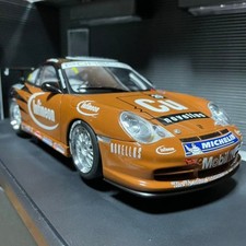 AUTOart 1/18 Porsche 911 (997) GT3 R Asian Carrera Cup