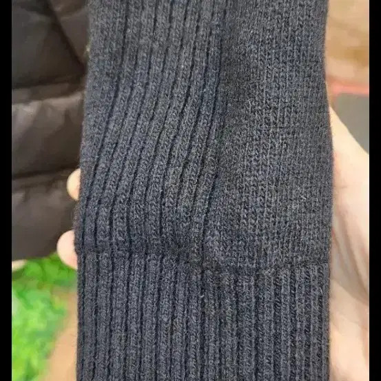 Volvik Goose Down Half-Padding Jacket (Size 66) - image 11