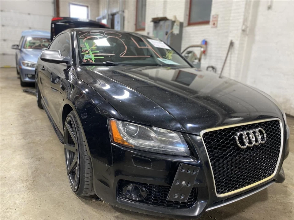 Used Engine Cover fits: 2010 Audi S5  Grade A - Imagem 3 de 4