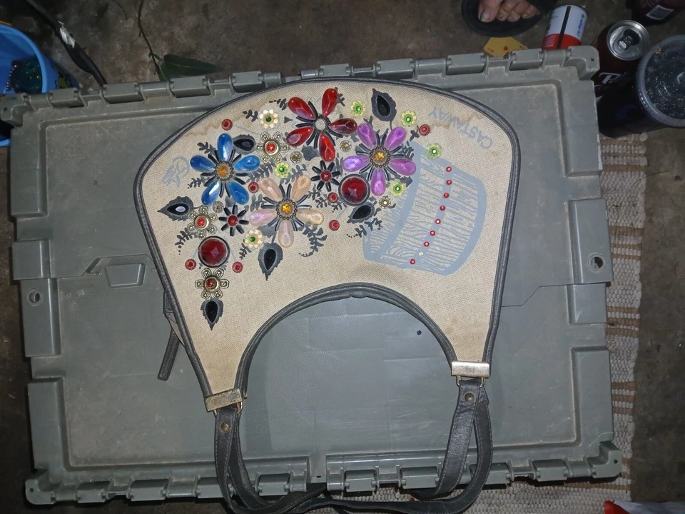 BOLSO ERID COLLINS NÁUFRAGO VINTAGE CON JOYAS Foto 4 de 4