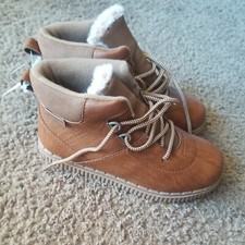 OshKosh BGosh Ankle Boots Brown Boys Size 3M.