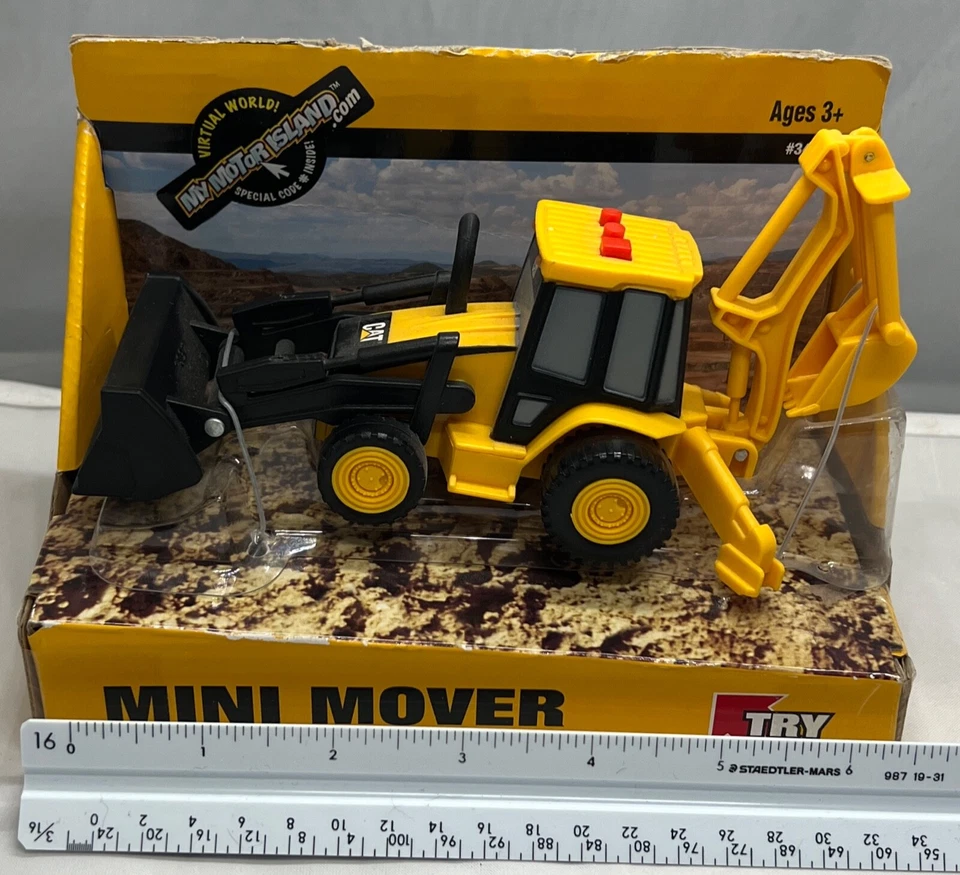 CAT Mini Mover Loader Backhoe Lights & Sounds Battery Operated - 011543346104 - Image 3 of 4