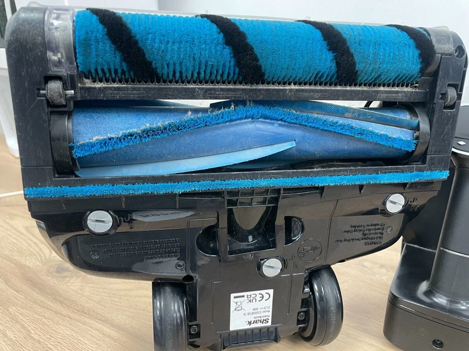 Shark IZ300UKTSB Anti Hair Wrap Cordless Pet Vacuum Cleaner (Read Description) - Image 4 of 4