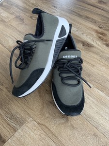 khaki green trainers womens