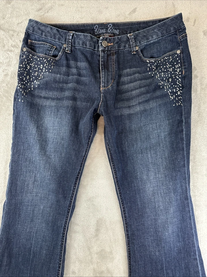 Bisou Bisou女式14码靴型蓝色牛仔裤水钻刺绣  — 第 2/4 张图片