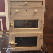Gabinete esterilizador antiséptico vintage - médico / boticario / decoración de granja