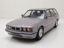 BMW 5er Touring Kombi E34 1996 silber Modellauto 1:18 Triple9
