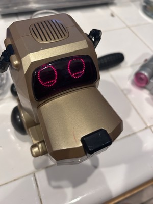 1999 Sega Interactive Toy Poo-Chi Robot Dog Tiger Electronics Gold No Tail/Ears
