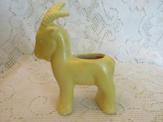 Vintage McCoy Yellow Goat Planter